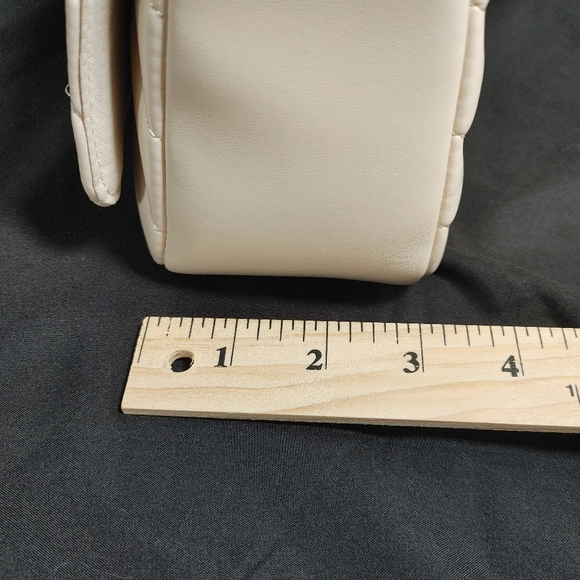 The Drop Cream Quilted Shoulder Bag with Gold Chain - Picture 11 of 11